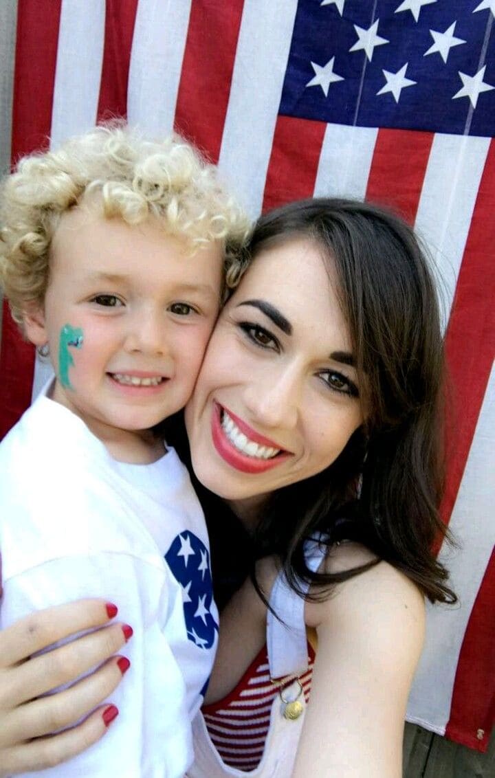 Colleen Ballinger a popular female American comedian