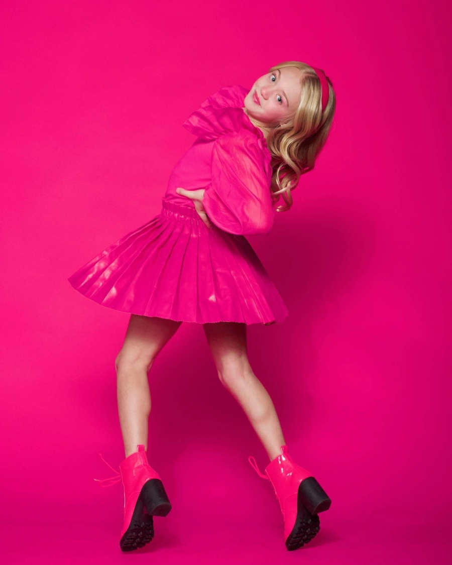 Everleigh Rose Smith Soutas kids fashion girl photoshoot children