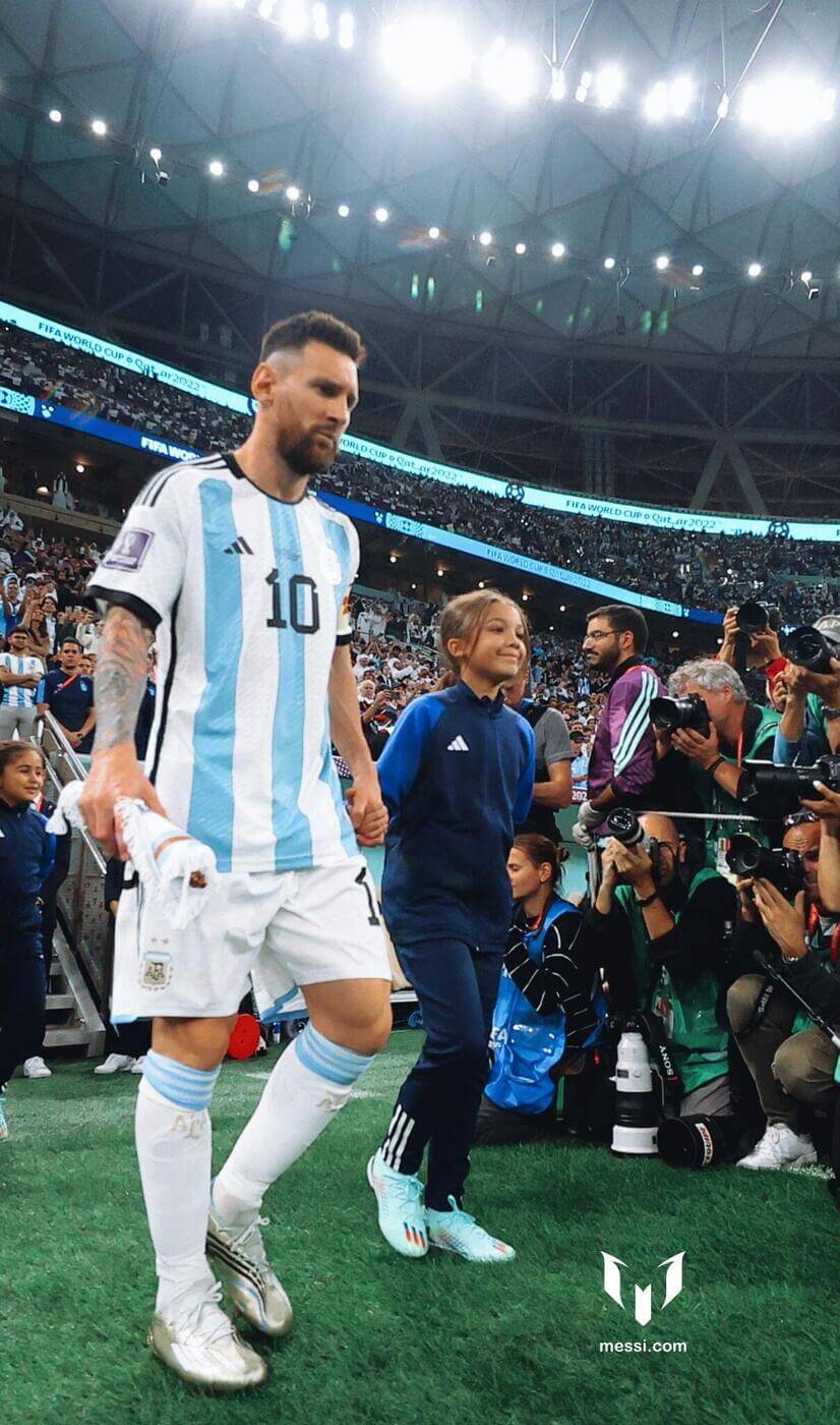 Lionel Messis parallels with Diego Maradona and other images that define  the World Cup final  ABC News