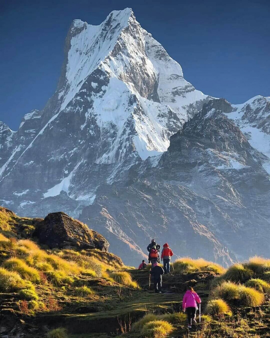 Mardi Himal ice peak trek Annapurna region Nepal mountain trekking