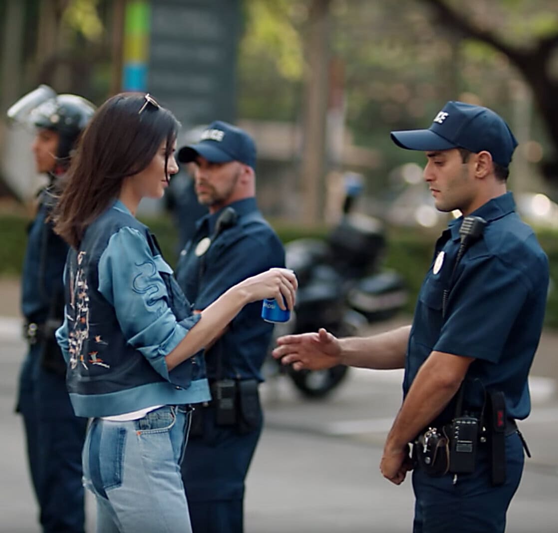 Pepsi protest girl ad 2017 Kendall Jenner