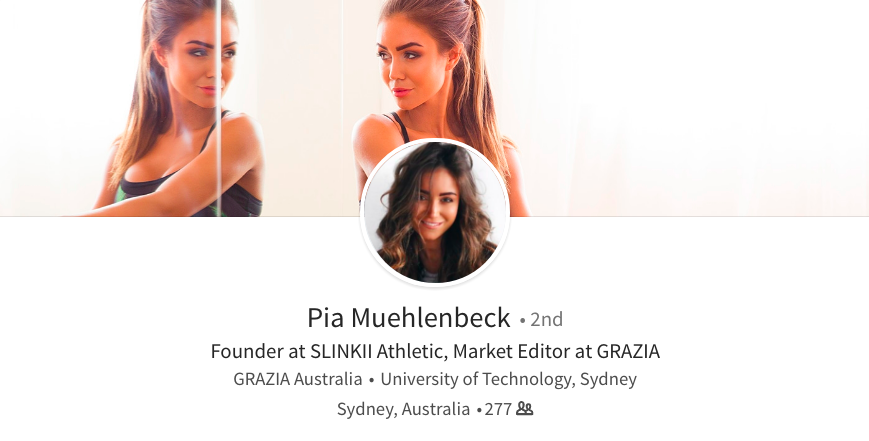 linkedin background photo ideas mirror pia muehlenbeck fashion